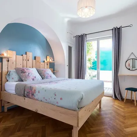 6 Bedrooms Seaview House, Old Town * ニース