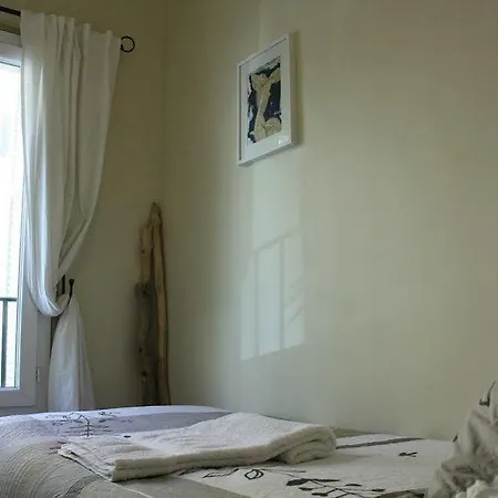 6 Bedrooms Seaview House, Old Town Апартаменты *
