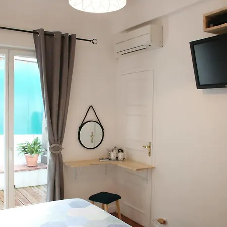 6 Bedrooms Seaview House, Old Town Apartment Nice